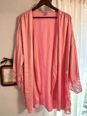 Victoria's Secret Pink Lace-Trim Robe